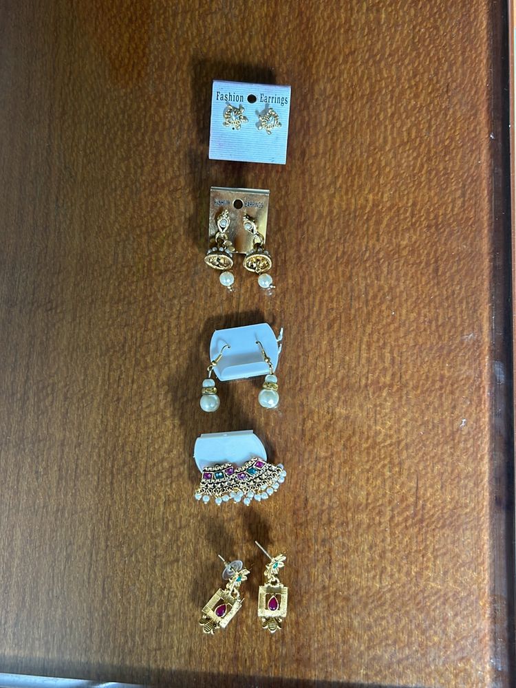 🔥 SALE 🔥 New Set Of 5 Earrings