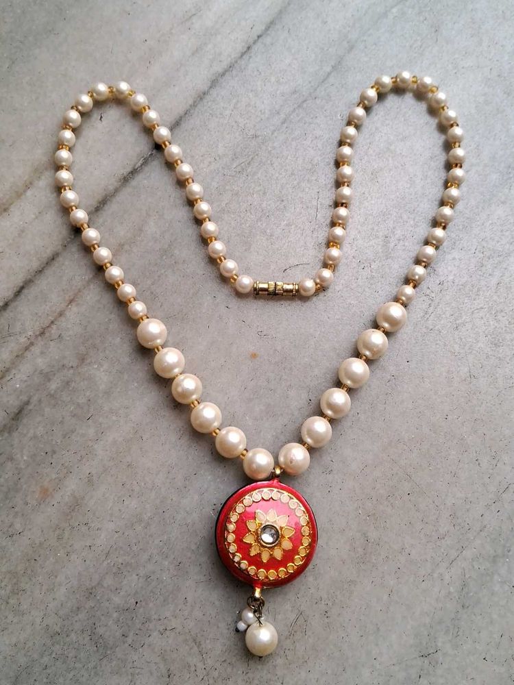 Pearl Necklace with Pendant