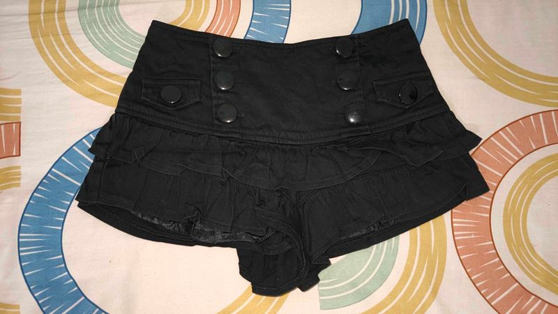 (Black Korean Ruffle Denim Skirt Shorts)