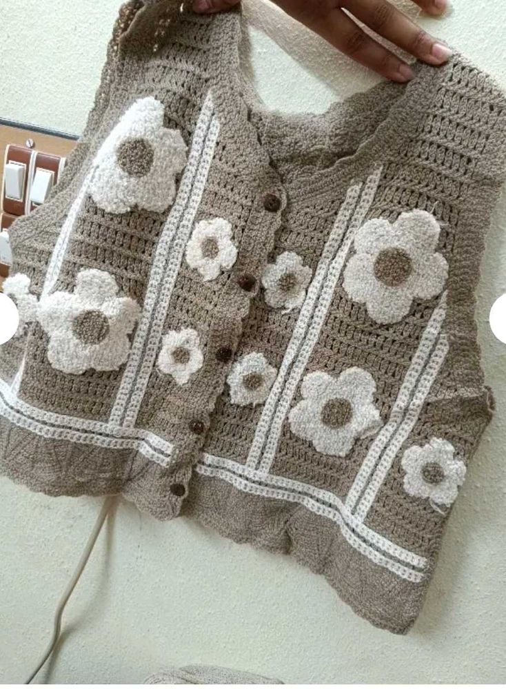 TRENDY BOHO CHIC CROCHET TOP