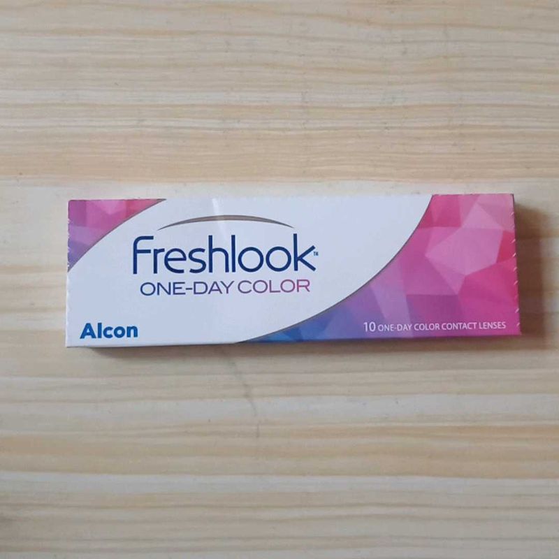 Pure Hazel Freshlook Contact Lens