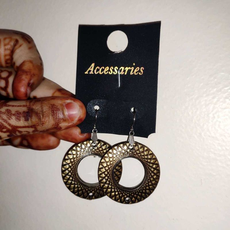 Beautiful Set Of Earrings