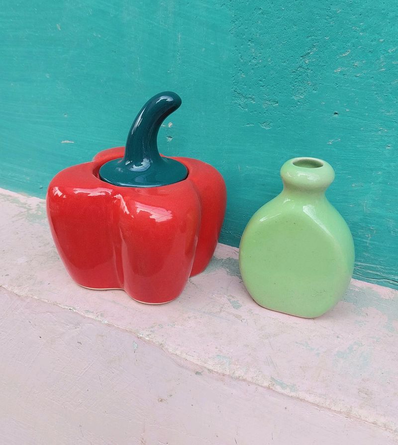 Set Of 2 Ceramic Items