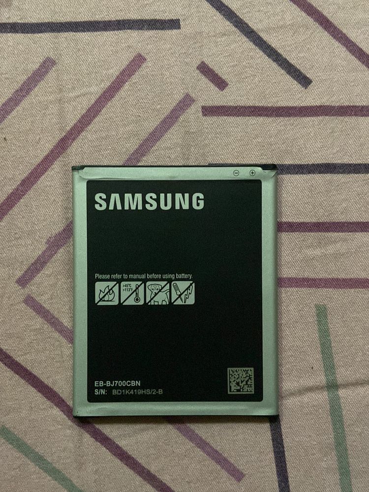 Samsung Galaxy J7 Battery