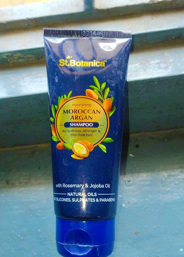 St. Botanica Moroccan Argan Shampoo