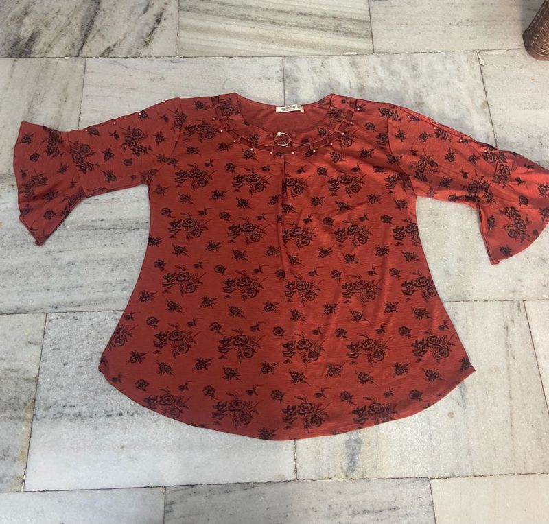 🤩Stylish 3XL Rose Print Top 🤩