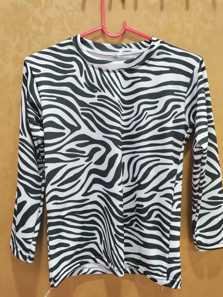 Nylon Swimming Suit For Women