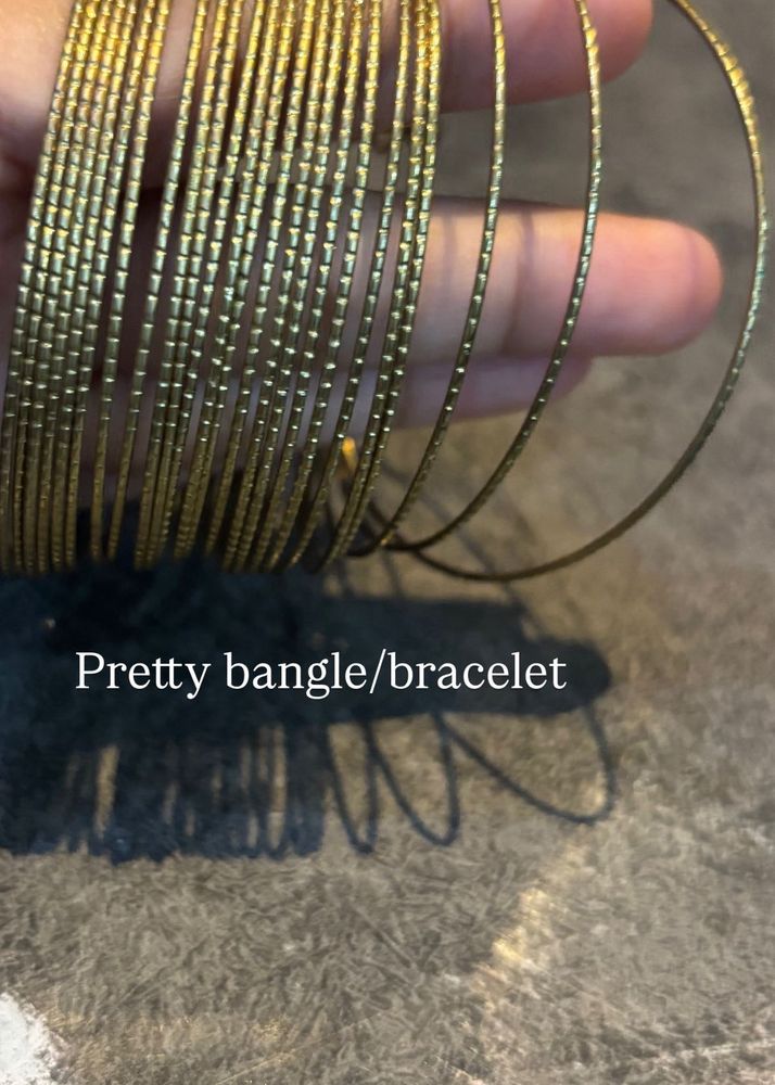 Golden Bangle Set