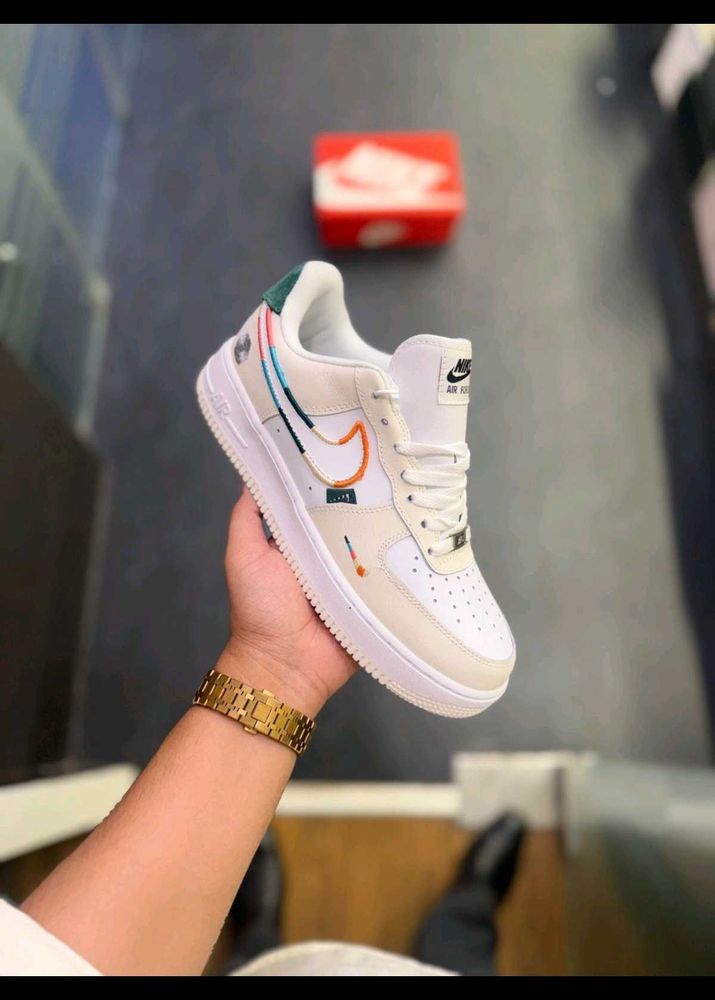 Nike