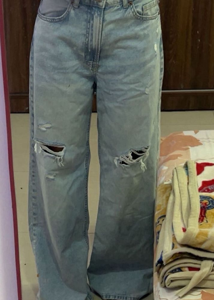 Ripped Wide Leg Jeans