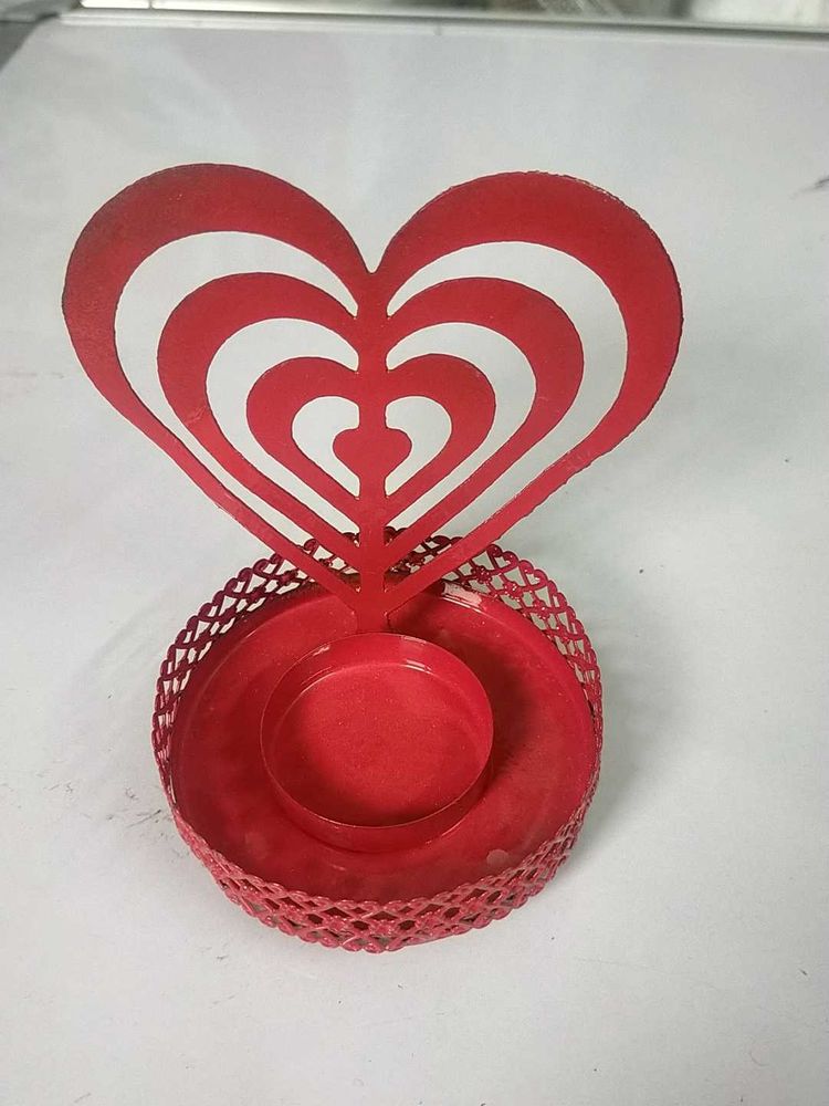 Red Heart Shape Shadow Candle Holder