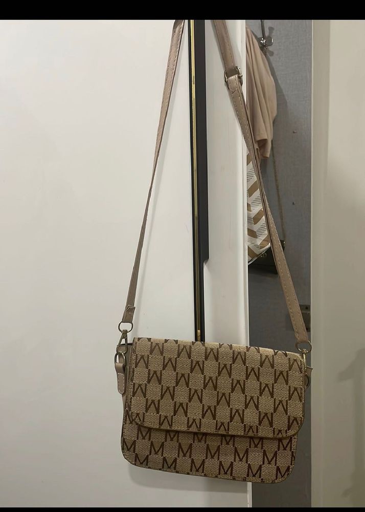 Aesthetic Sling Bag