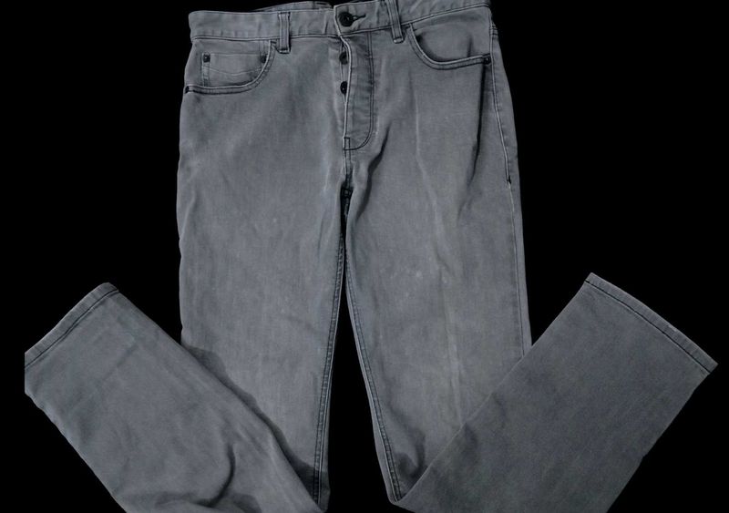 Its a Non Used Straight Fit Denim