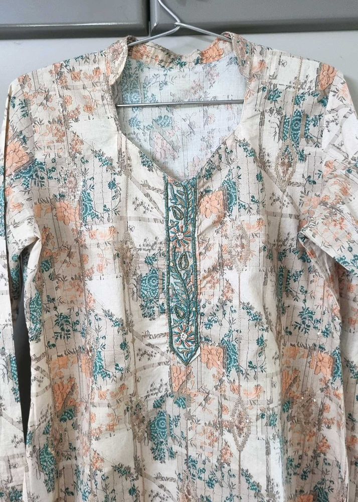 Floral Print Kurta Set With Pant