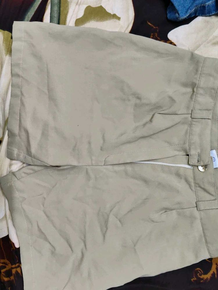 Korean Khaki Shorts
