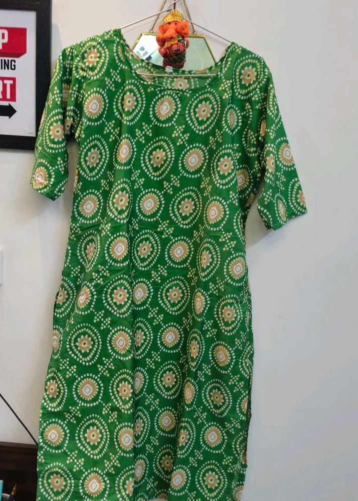 Green Bandhani Print Kurti
