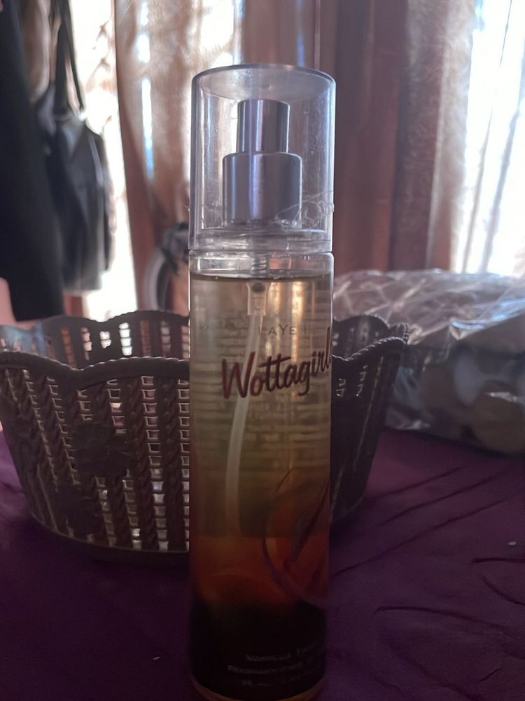 Layer'r Wottagirl Body Spray
