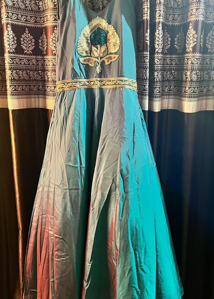 Elegant Teal &amp; Gold Indian Gown