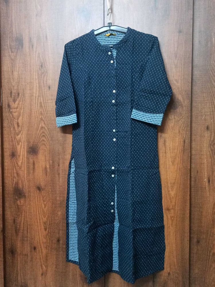 Women Navy Blue Dotted Print Kurti