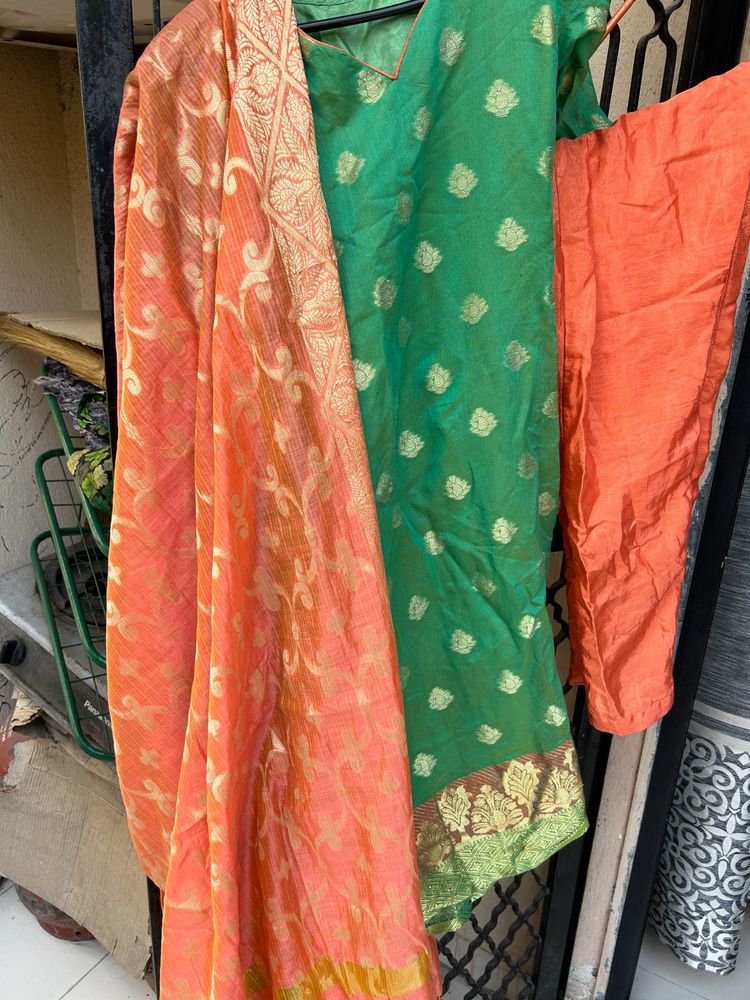 Beautiful Green &amp; Peach Indian Suit
