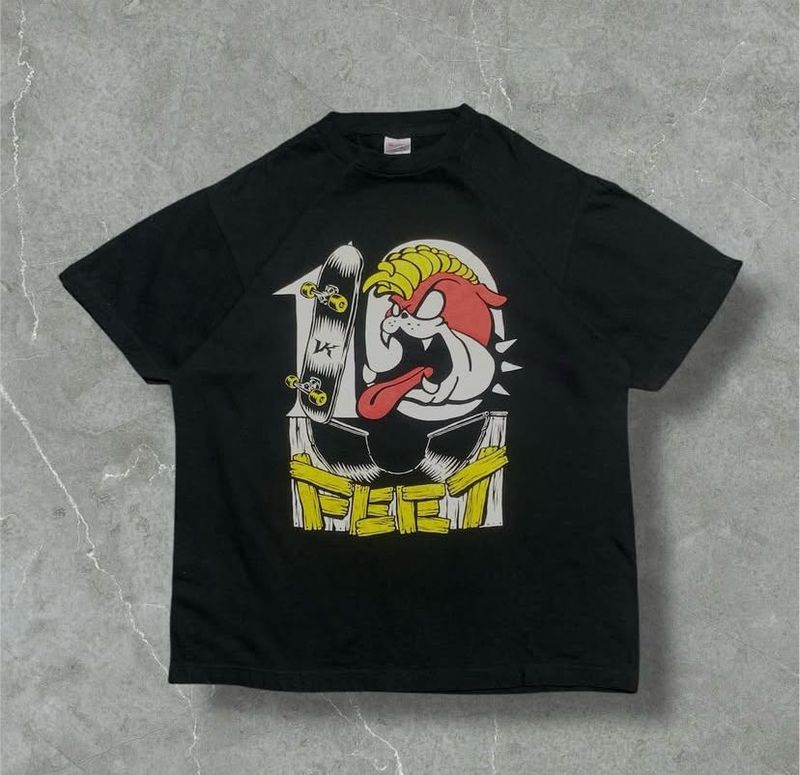 Vintage 10 Feet T-Shirt