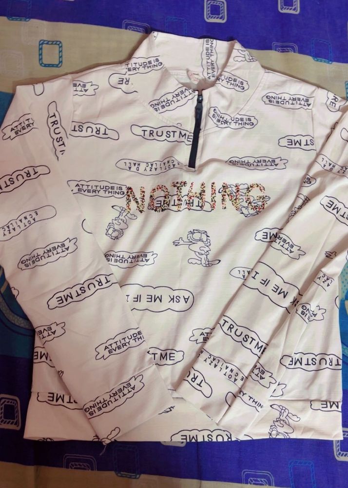 It’s a white with black detailing top