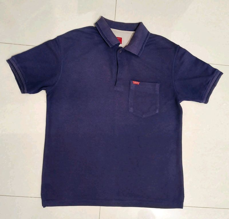 Mens Levis  T Shirt