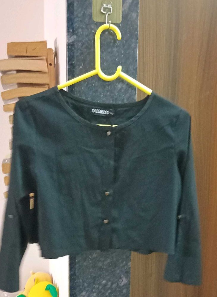 Black Crop Top Jacket