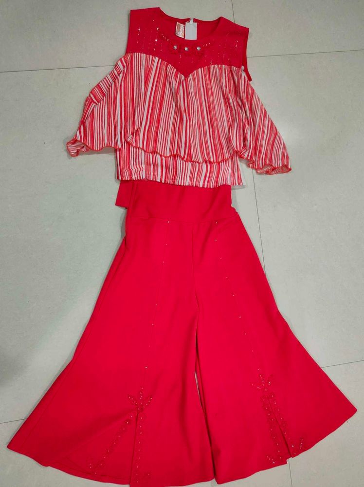 Cute Girls&#39; Party Outfit