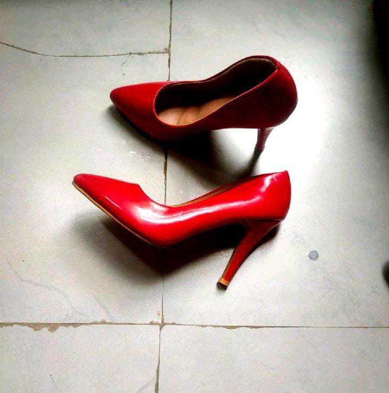 red heels