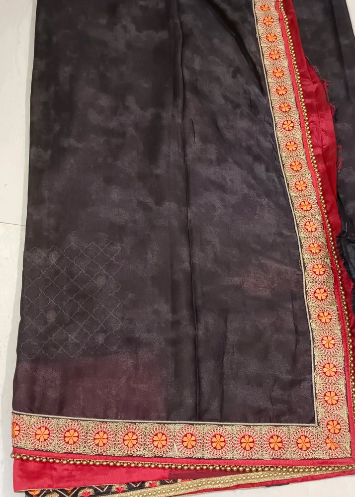 High Fancy Designer Saree with Gold Thread Work