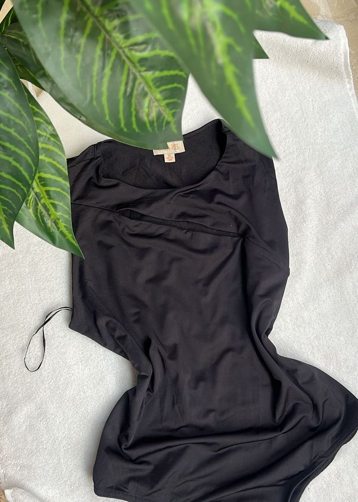 Cut out Xl bodysuit🌸