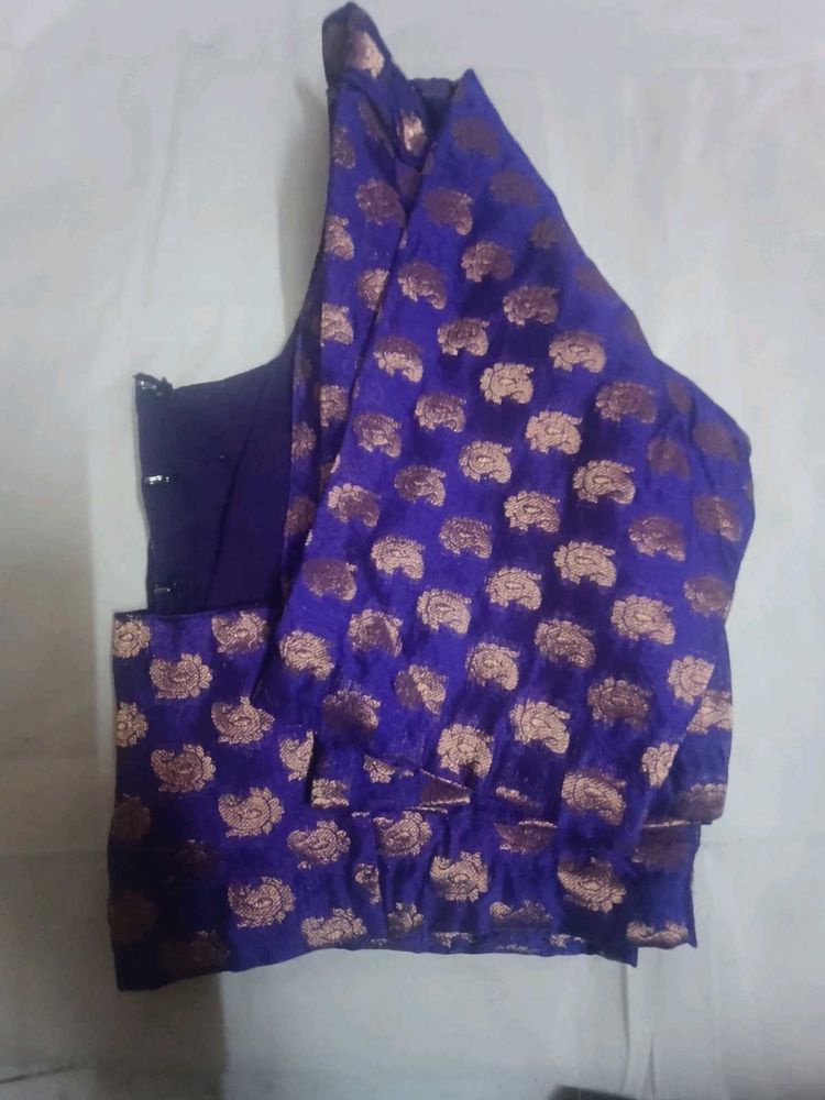 Elegant Brocade Blouse