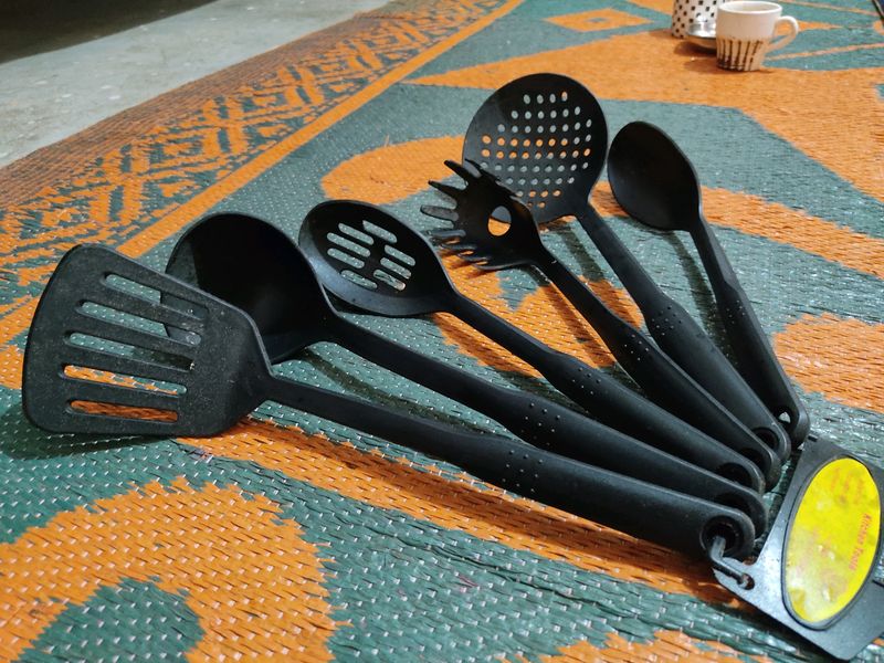 Kitchen Tools (PLASTIC)