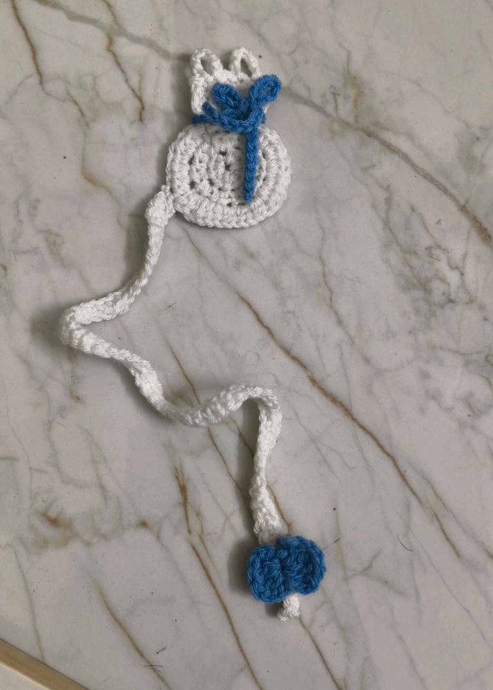 Cute Cat Crochet Bookmark