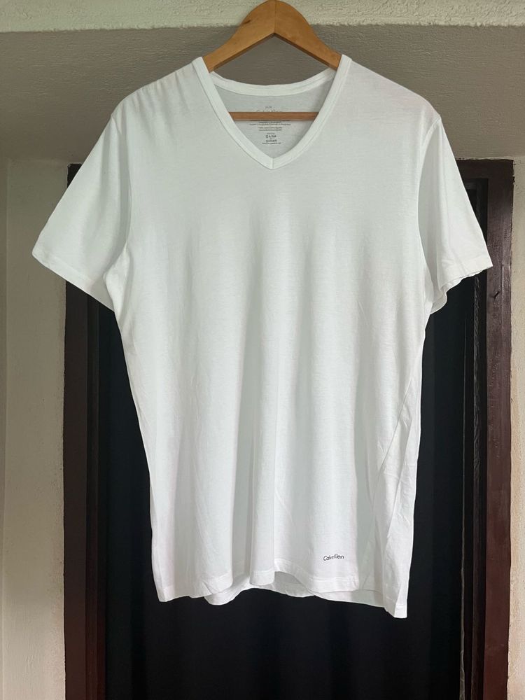 Calvin Klein V Neck Tee