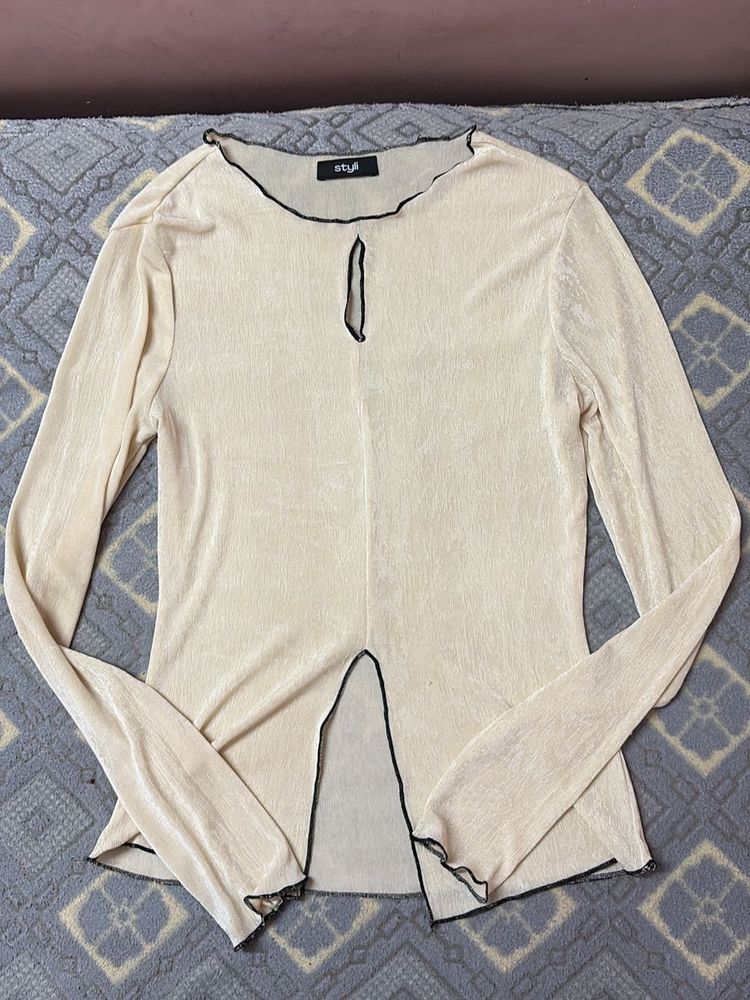 Beautiful Tunic Top With Korean vibe