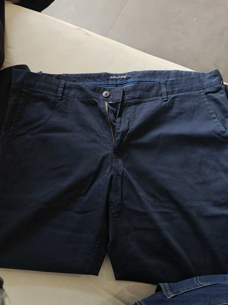 Men&#39;s Navy Blue Trousers