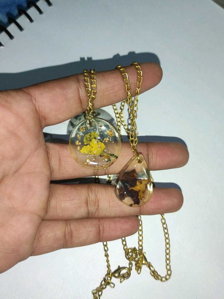 Layered Pendant Necklace