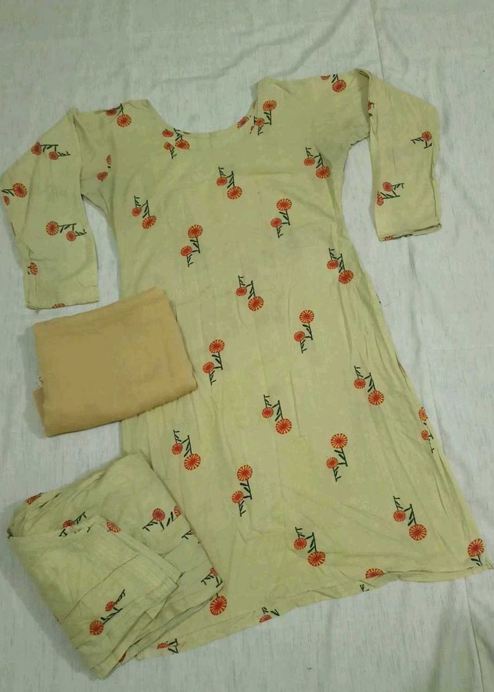 Combo pack Suit &amp; necklace