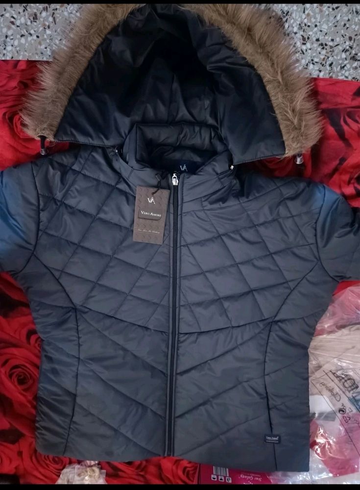 Brand New Unused Vero Amore Jacket Xxxl Size