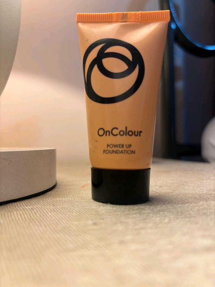 Original Oriflame OnColour Power Up Foundation