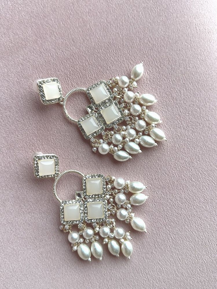 Pearl Drop Earrings