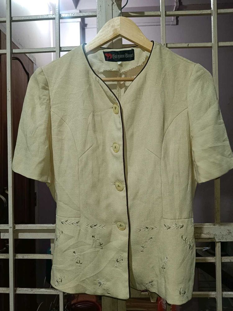 Korean Top