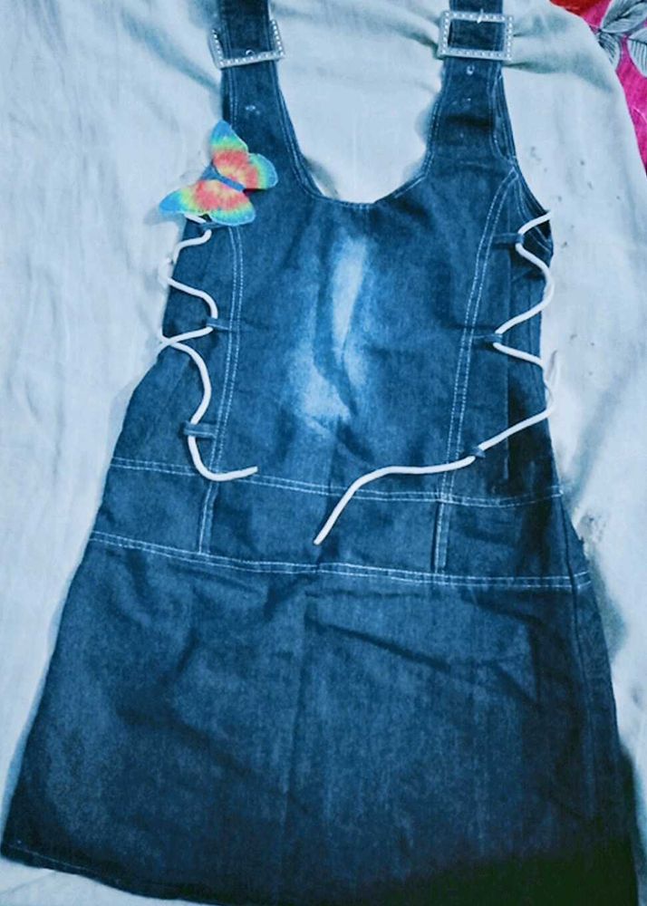 Short Jumpsuit And Beautiful Stylish