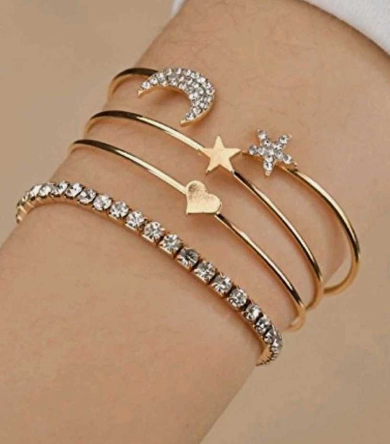 Cute Celestial Bracelet Set