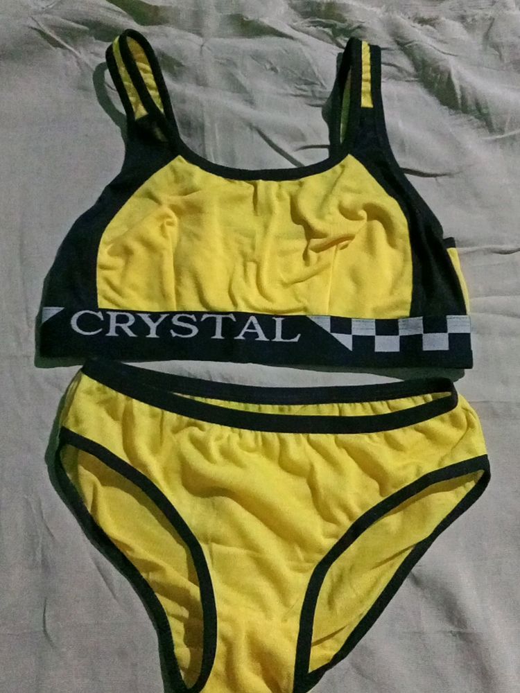 New Bra And Panty Set