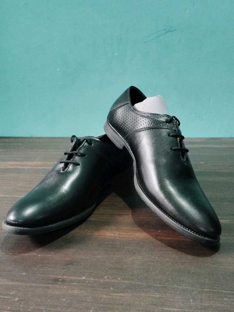 Classic Black Formal Shoes