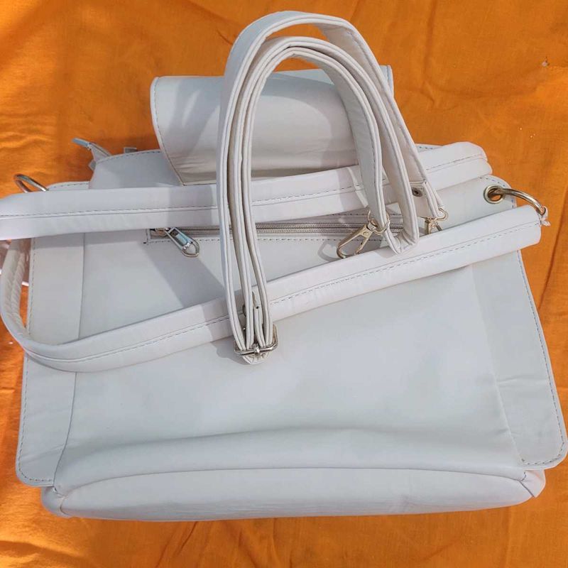ladies handbag 👜
