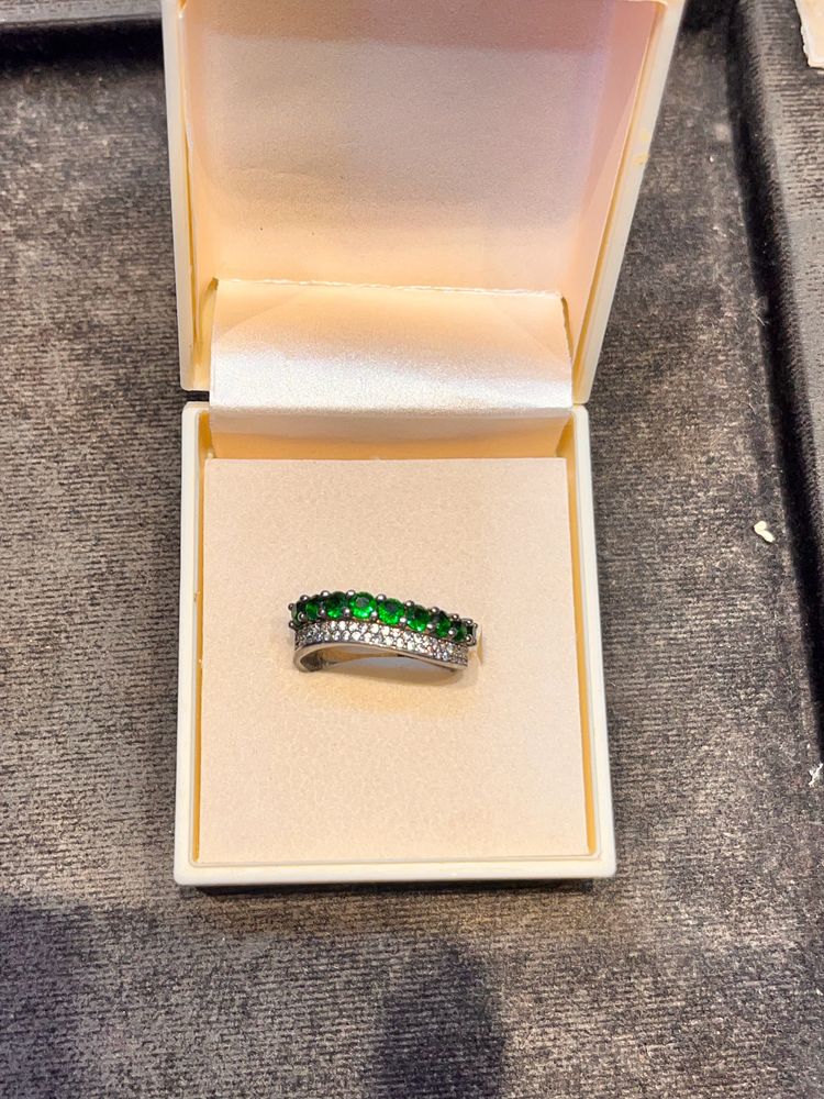 pure 925 silver ring (wt:3.05gm)